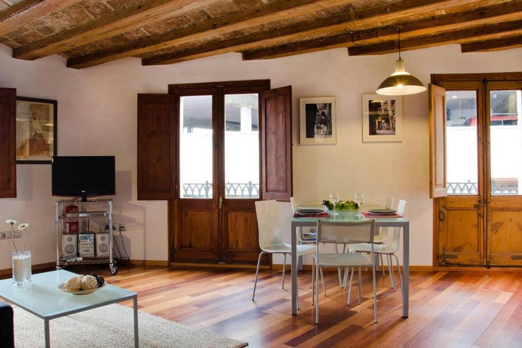 Ripoll Apartments Barcelona Luaran gambar